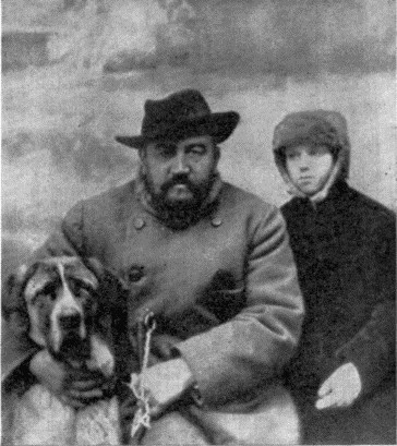 А. И. Куприн с дочерью Ксенией. 1917 г.